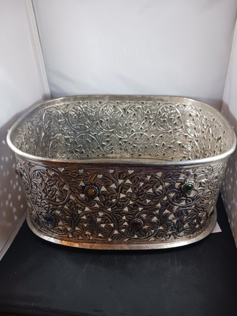 Vintage Ornate Silver Plated Large Storage Box 14.5in x 11in x 7in
